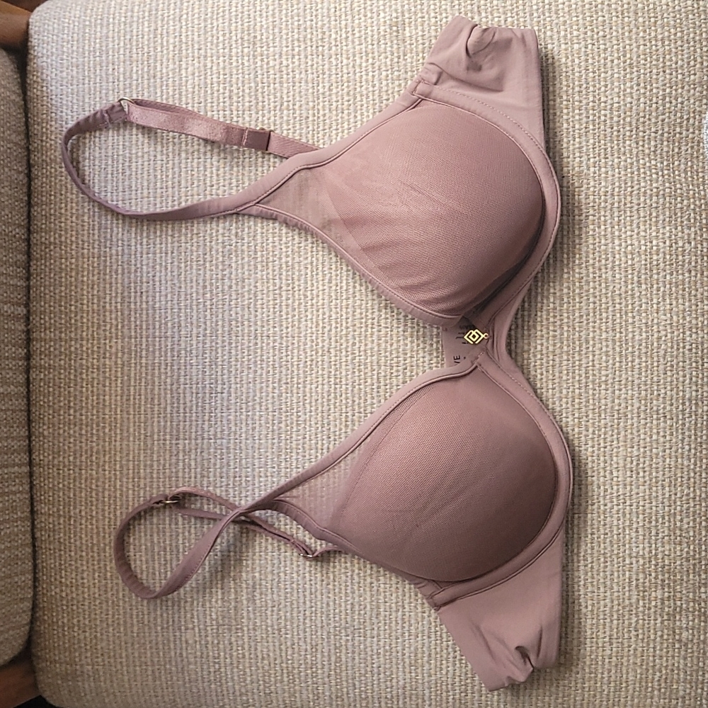 Thirdlove contour plunge bra